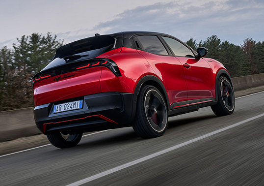 Alfa Romeo Junior - Junior Elettrica - Uitmuntendheid - Top Connectiviteit
